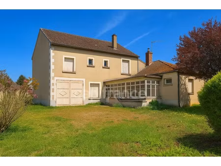 vente maison 5 pièces 130 m² à chemilly-sur-yonne (89250)  132 000 €