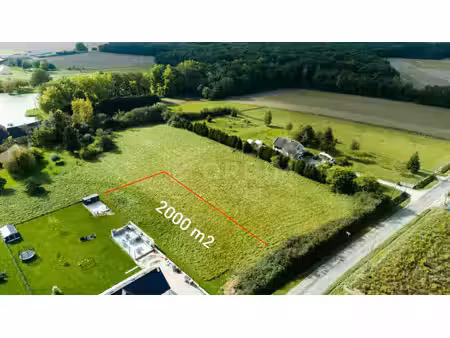 beau terrain à bâtir - les ormes 2087 m2