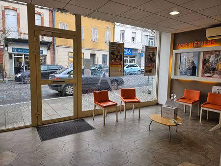 location commerce 100 m² à carmaux (81400)