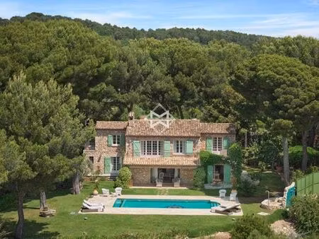 villa de luxe de 8 pièces en location le cannet  provence-alpes-côte d'azur