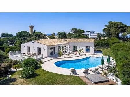villa de 7 pièces de luxe en location vallauris  france