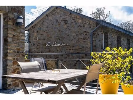 surface commerciale à vendre à rue de masbourg 30 nassogne (vbc64718)