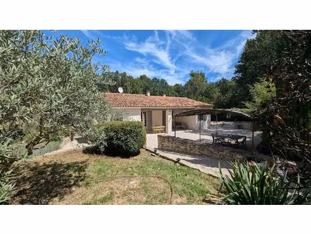 vente maison 4 pièces 120 m² à ménerbes (84560)  578 000 €