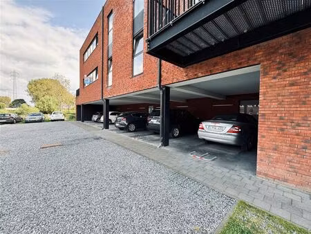 garage te huur in steendorp