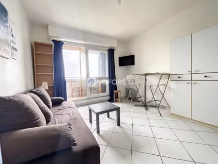 location meublée appartement 1 pièce 17 m² à courseulles-sur-mer (14470)  345 €