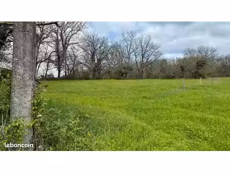 terrain 1809 m2 avec cu -marnac-