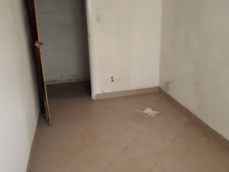 box / cave 8 m2 proche ylium les sables d'olonne