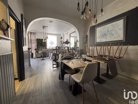 vente commerce 83 m² rochefort (17300)