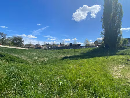 terrain le neubourg 785 m2