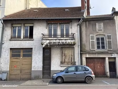 immeuble 197 m² mirecourt