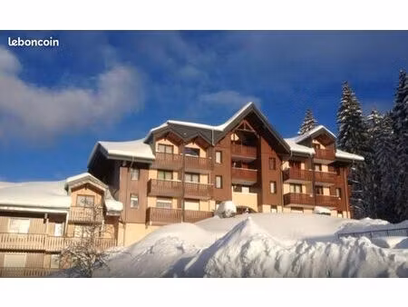 studio 2 pièces 26 m²