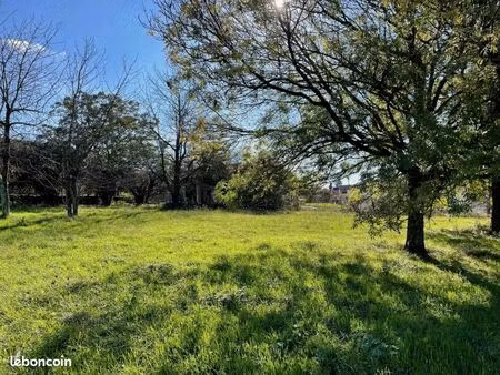 terrain 510 m² beauregard