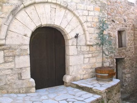 propriété 3 maisons de pierres ardèche méridionale