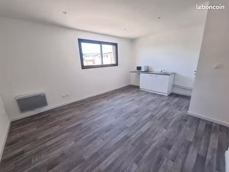 local commercial 46 m²