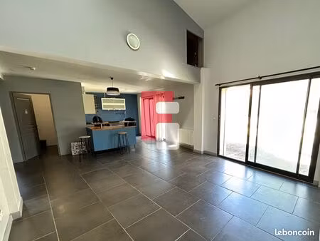 maison 5 pièces 140 m²