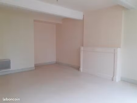appartement 3 pièces 134 m²