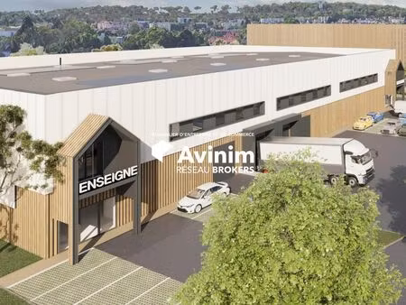 local 4457 m² ézanville