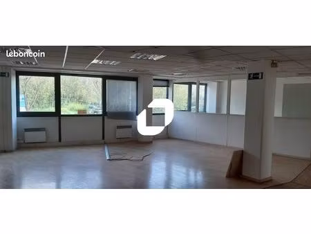 bureaux restaurant 300 m²