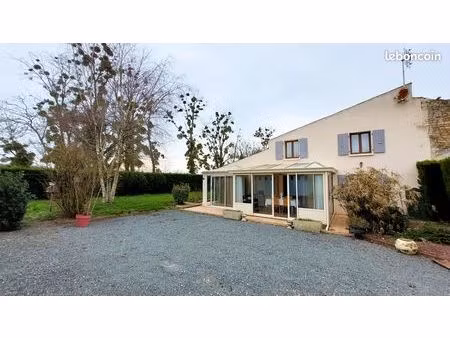 maison 6 pièces 175 m²