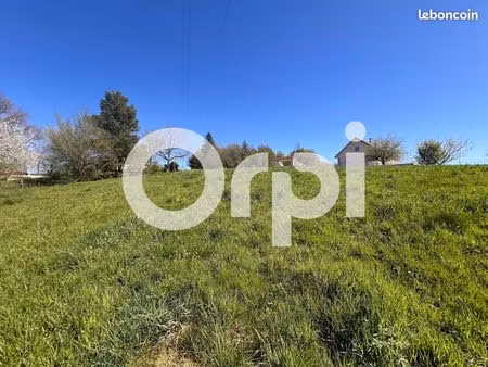 terrain 1 666 m² dampniat