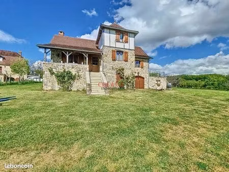 pavillon 6 pièces 115 m²