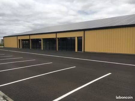 bâtiment industriel