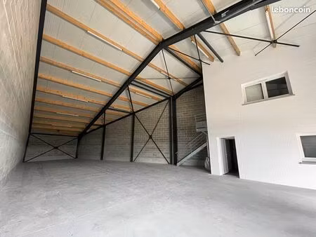 local 185 m² quessoy