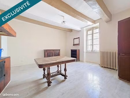 appartement 3 pièces 77 m²