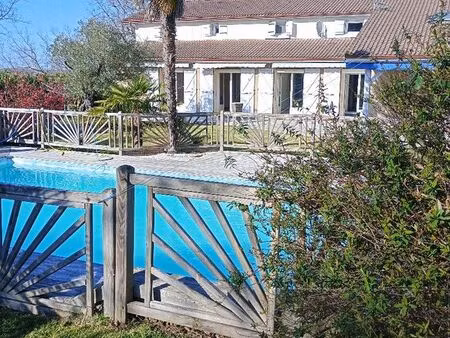 maison 12 pièces 250 m²