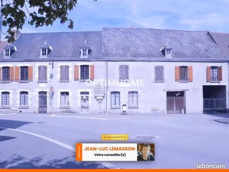 maison 25 pièces 580 m²