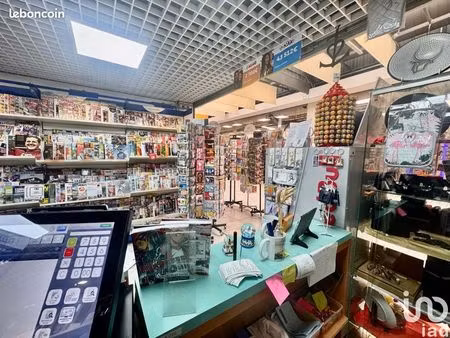 local 35 m² beaucaire