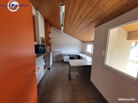 bureaux 288 m² villards d'heria