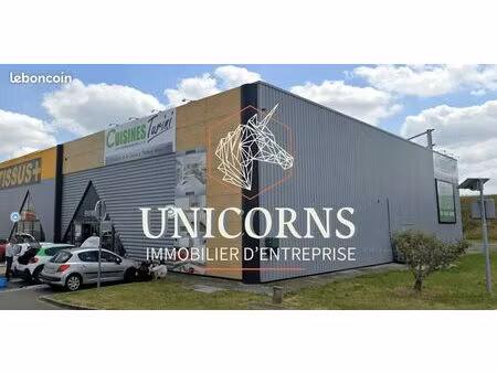 local commercial 450 m²