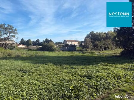 terrain 1033 m² montrond les bains