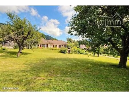 propriété 7 pièces 163 m²