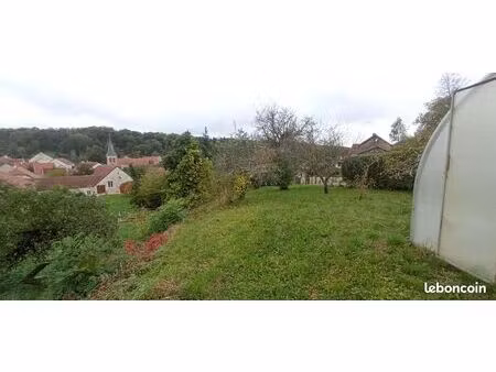 terrain 150 m² noidant-le-rocheux