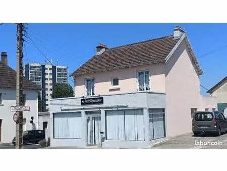 murs commerciaux 177 m² cherbourg-en-cotentin