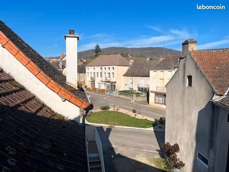 maison de village 7 pièces 166 m²