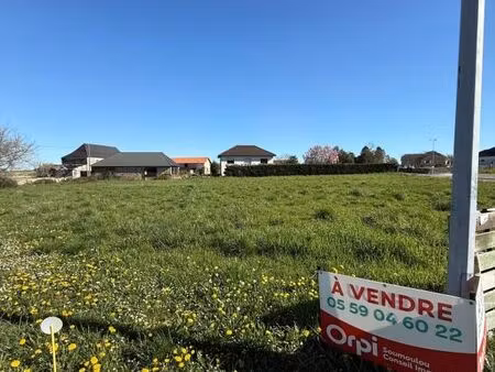 terrain 1 046 m² eslourenties daban