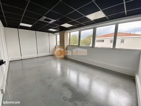 bureaux 33 m²