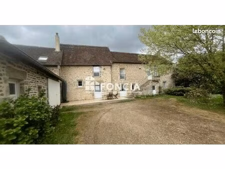 maison 8 pièces 291 m²