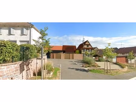 corps de ferme avec dépendances