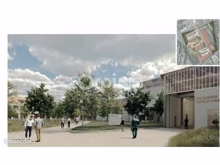 local d'activité 10 825 m²