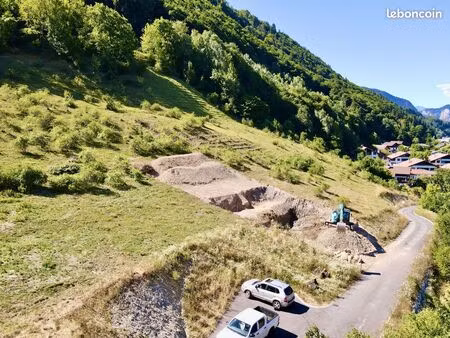 terrain 780 m² sallanches