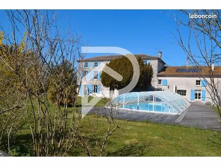 gîte 8 pièces 350 m²