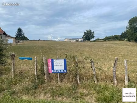 terrain 2500 m² glanges