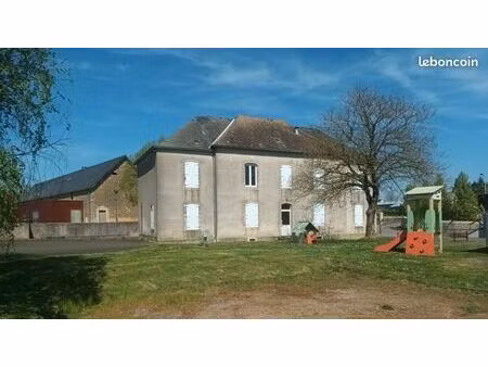 vente bâtiment public dans le centre