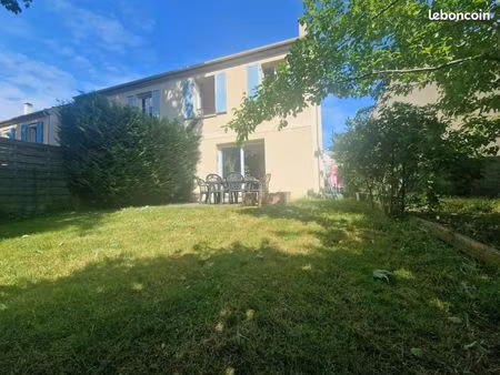 maison 4 pièces 93 m²