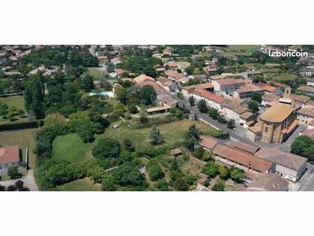 terrain 320 m² aucamville