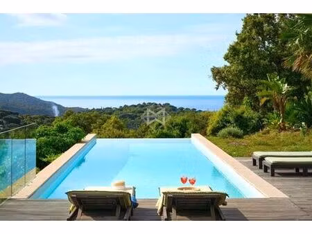 villa de 10 pièces de luxe en vente la croix-valmer  provence-alpes-côte d'azur